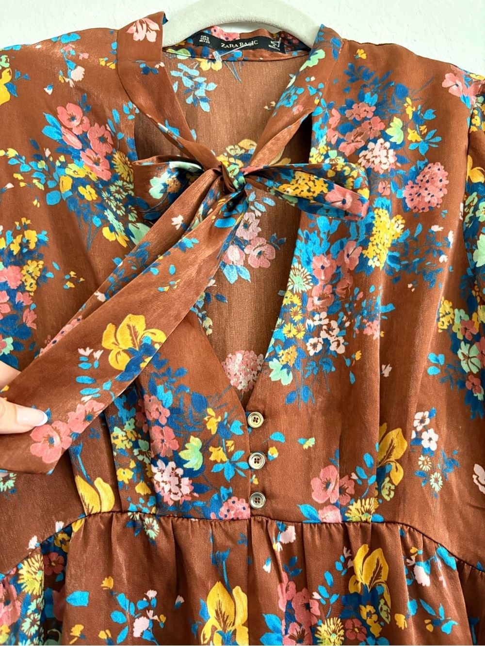 Zara Basic Floral Brown Midi Dress with Tie Neck size S - Picture 7 of 10